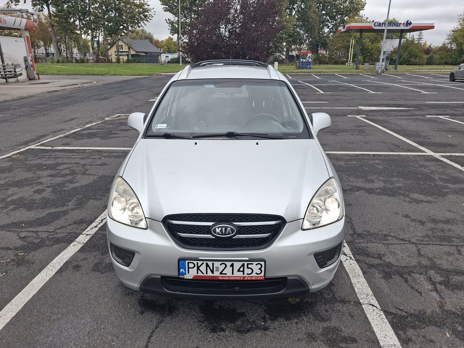 Kia Carens