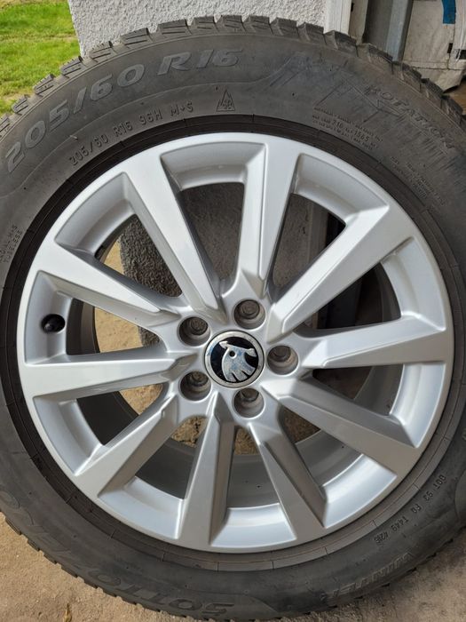 Alufelgi 5 x 100 do VAG ET40 6.1Jx16H2