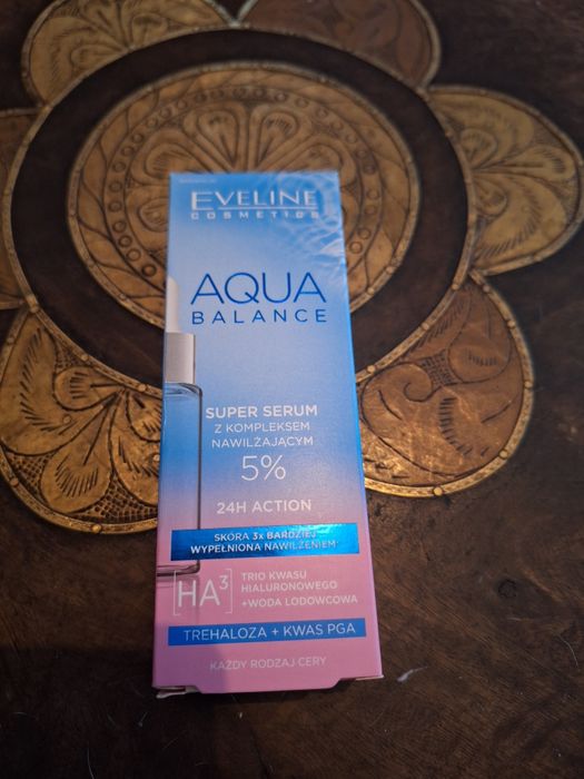 Eveline super serum nawilżające