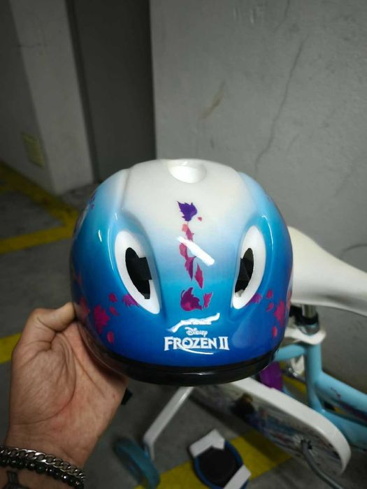 Bicicleta Frozen NOVA com Capacete, Joelheiras e Cotoveleiras