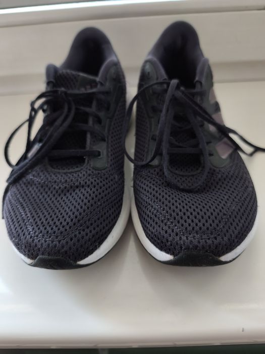 Buty sportowe Adidas rozmiar 36.5
