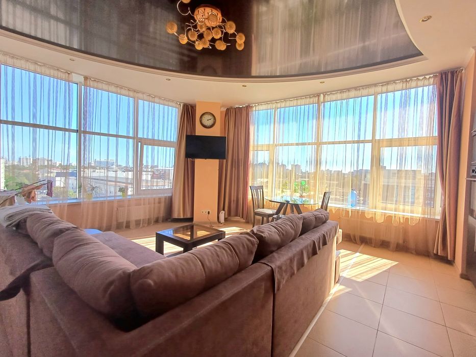 Сдам посуточно. Студия с отдельной спальней. Центр, ЖД вокзал, Новый П