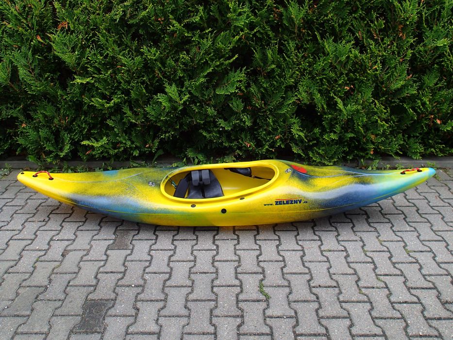 Kajak zwałkowy BERT ZELEZNY Eskimo Diablo