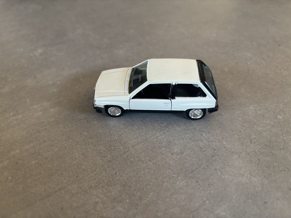 Model Gama skala 1/43 Opel Corsa made in Germany