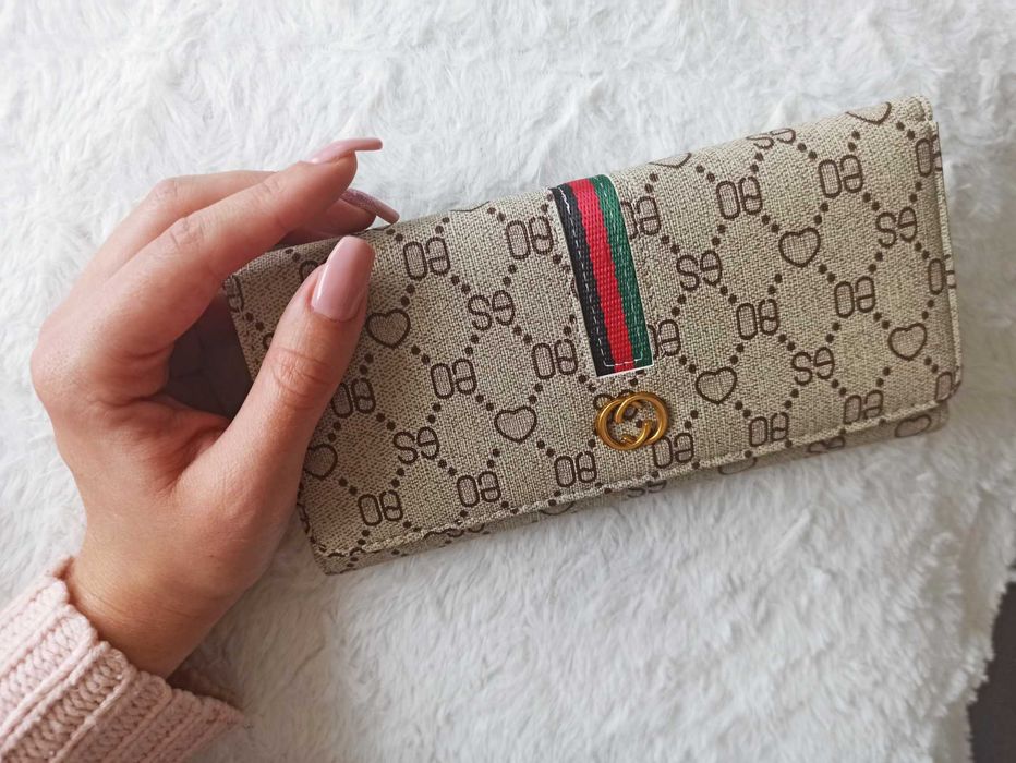 Portfel damski 2025 markowy beżowy monogram - TANIO!