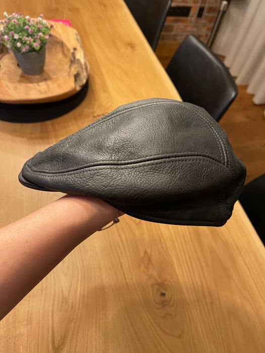 Czapka z daszkiem Skóra