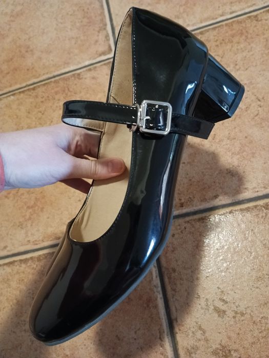 Nowe buty rozmiar 48