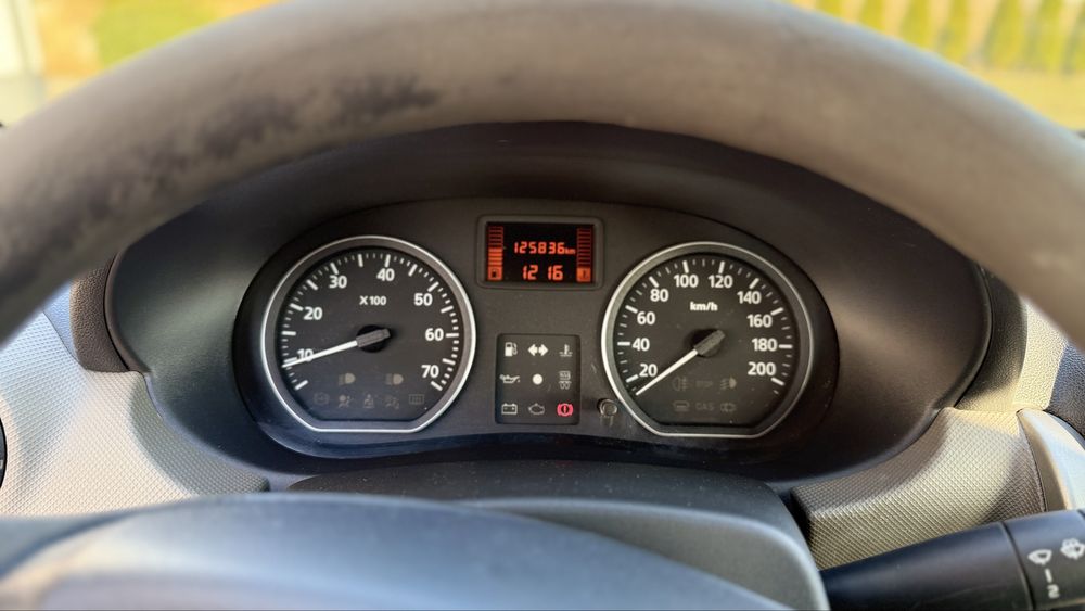 Dacia logan 2009 rok