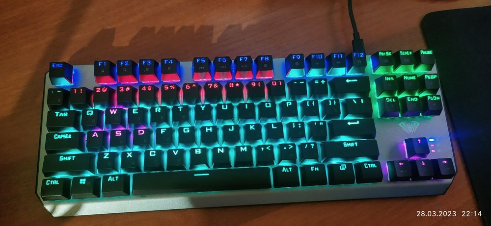 Игровая клавиатура Aegis!