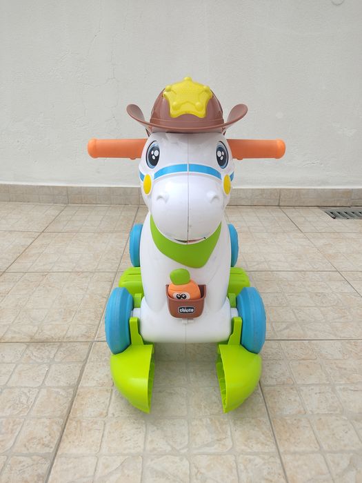 Cavalo Chico baby rodeo