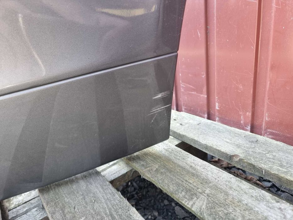 BMW e61 lci zderzak tył pdc space grau a52