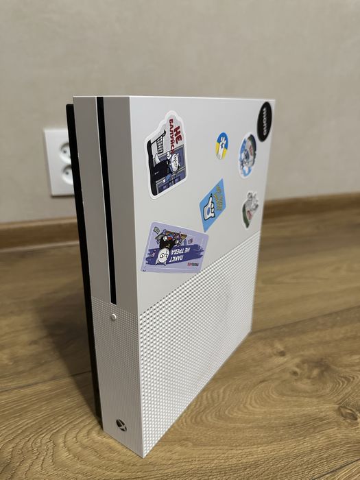 Xbox one S 1TB