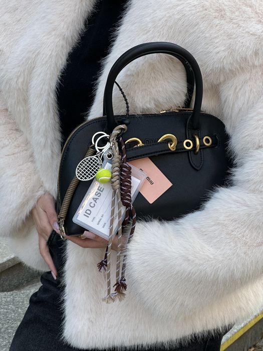 Сумка жіноча Miu Miu Aventure Nappa Leather Top-Handle Bag Black