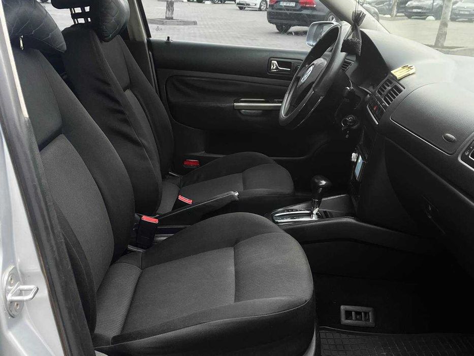 Volkswagen Bora 2003 Атомат Газ Бензин