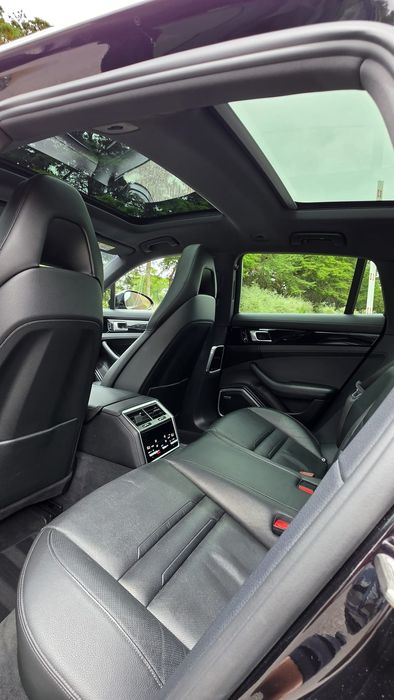 Porsche  Panamera  4 E-Hybrid