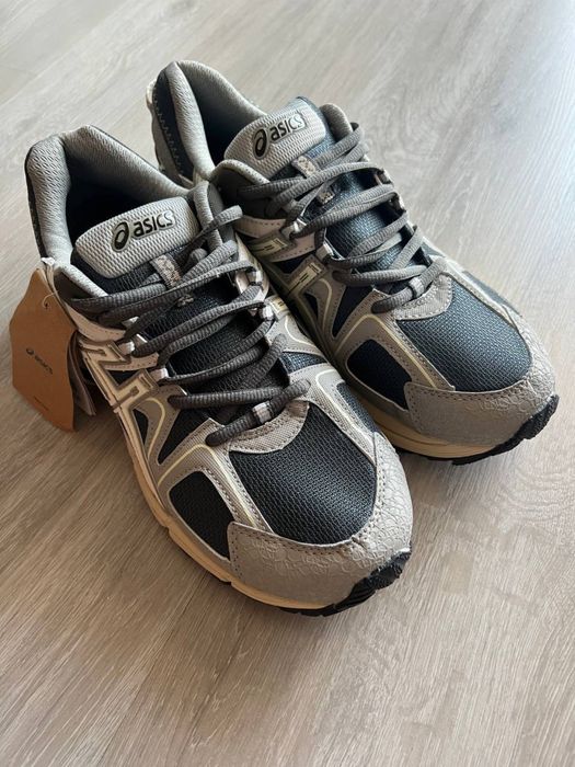 кроссовки Asics 42-43 Gel-Kahana 8 асикс оригинал