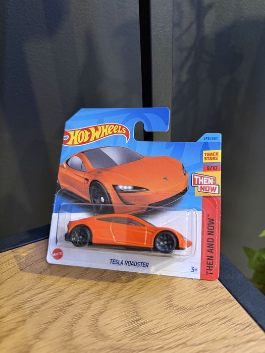 Hot Wheels Tesla Roadster