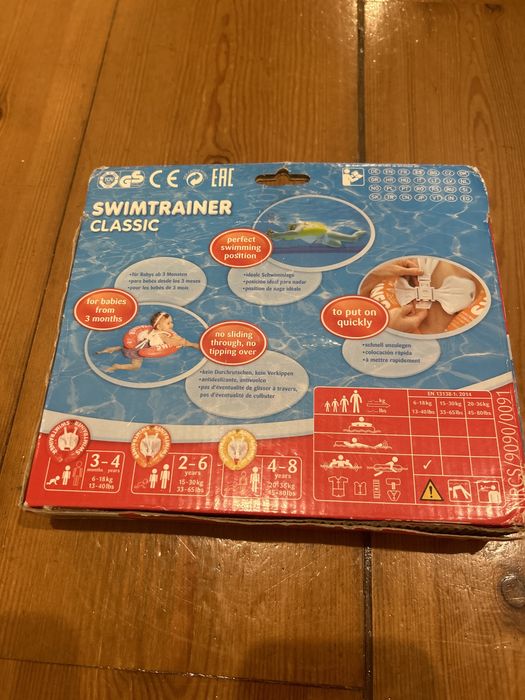 Boia de bebe piscina