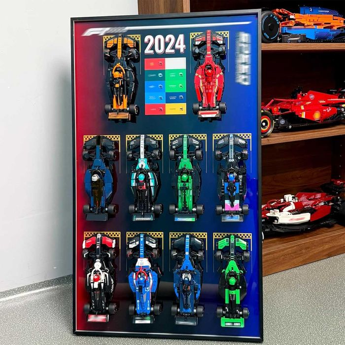 Suporte de Parede para LEGO Speed Champions F1 10 em 1 | Painel de Exposição 75x45cm para Carros LEGO 77242–77251 |  (Modelos Não Incluídos)