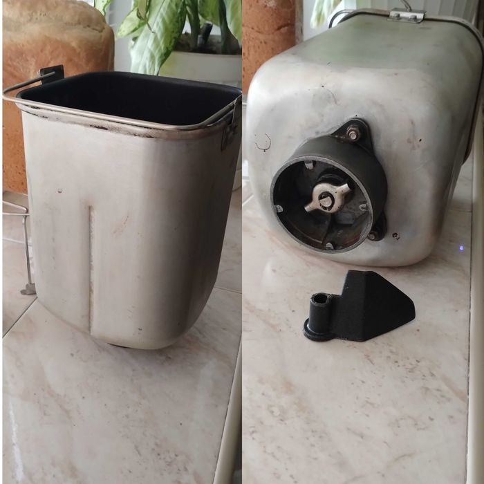 Хлебопечка Orion.