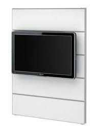 Painel parede para fixar TV Ikea Besta Framsta com acessorios e prateleiras em vidro