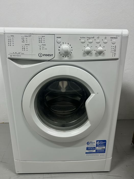 Maquina lavar roupa