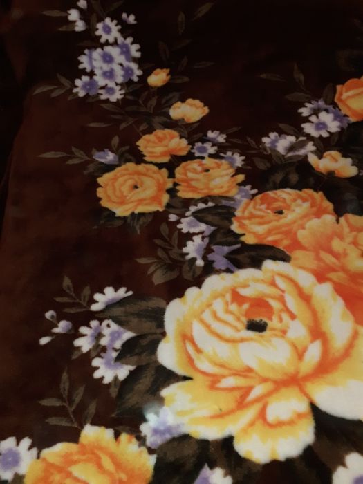 Плед, одіяло, покривало на ліжко