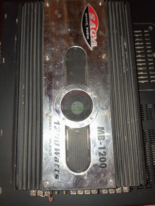 Продам  автоусилитель