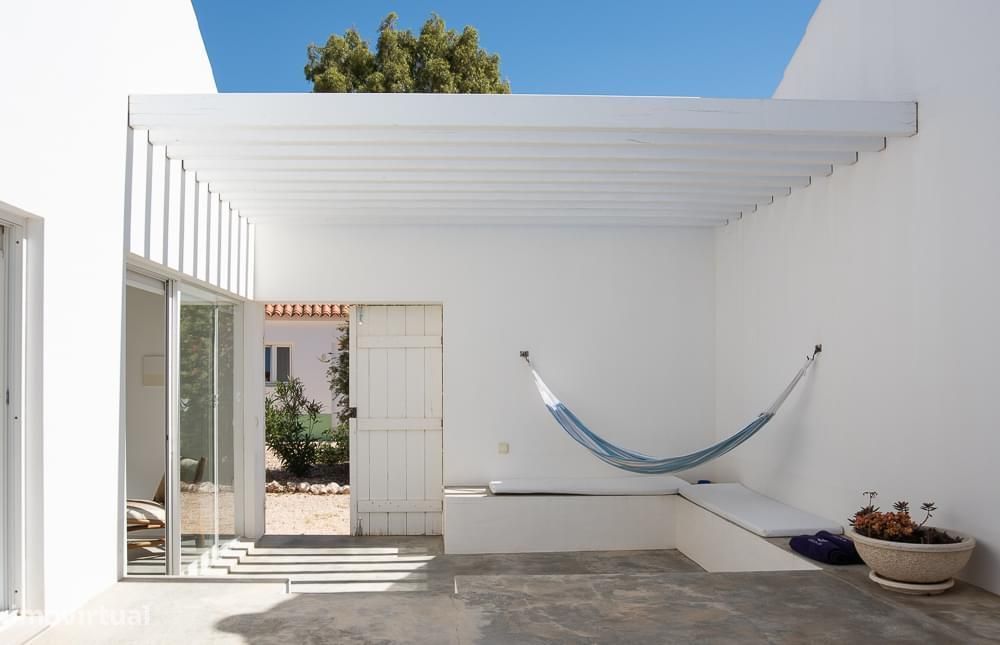 Moradia T11 com piscina, Odemira