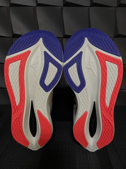 Mizuno Wave Rebellion Flash 3