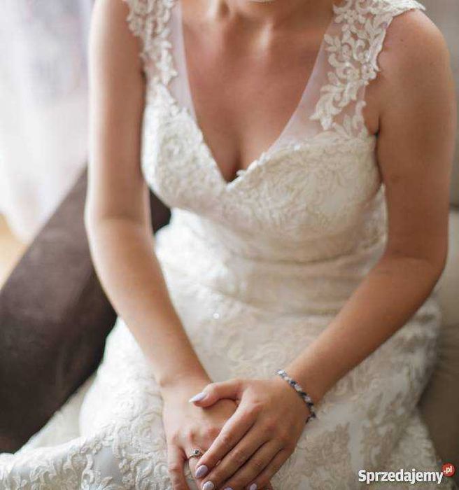Śmietankowa/Ivory Suknia ślubna + welon gratis