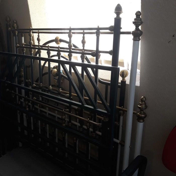 Camas Latão / Ferro - IMPECÁVEIS