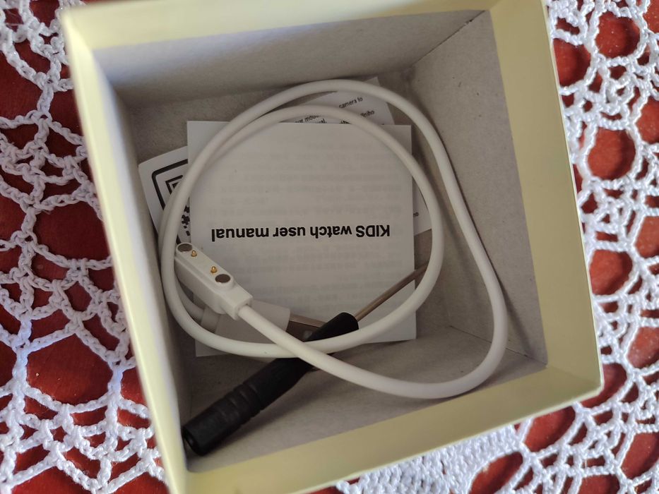 Smartwatch dla dziecka, zegarek, lokalizator LBS