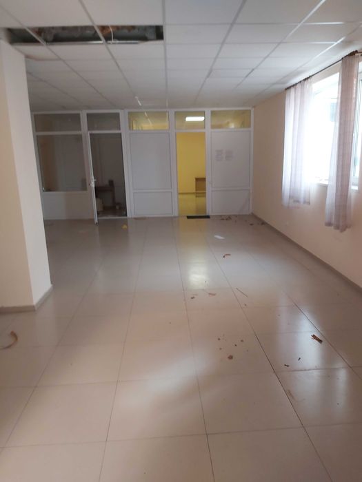Оренда комерційного приміщ. 110 м2 2 п.  Автошкола Клініка офіс інш