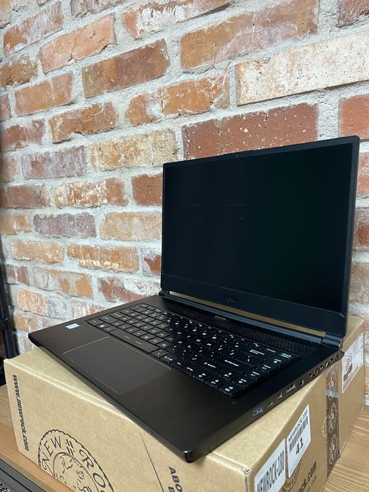 Laptop gaming  Msi GS65
