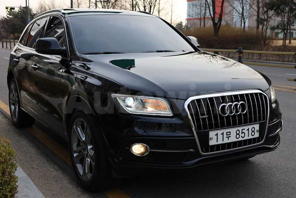 AUDI Q5 / Дизель /  З ПДВ