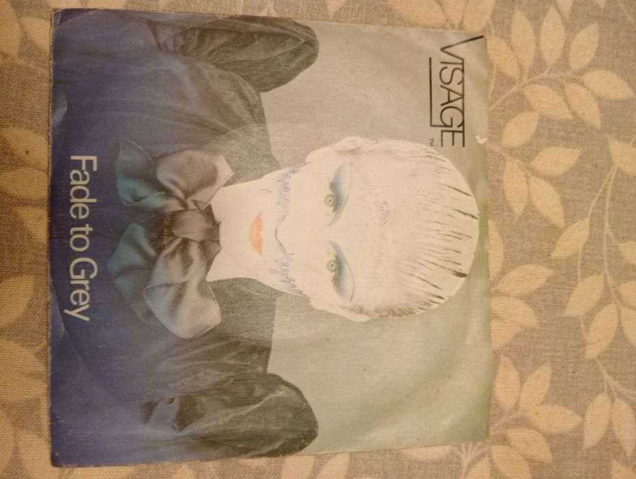 Vinil 7 'pol dos Visage com o single Fade to grey