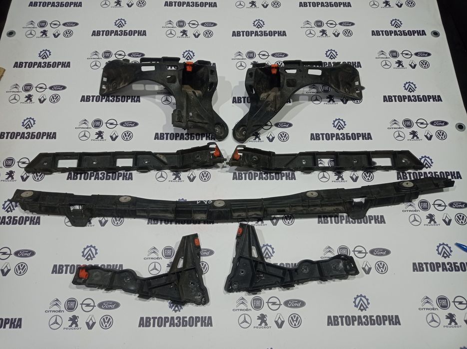 Кріплення бампера Opel Astra h Zafira B направляюча бампера Астра аш