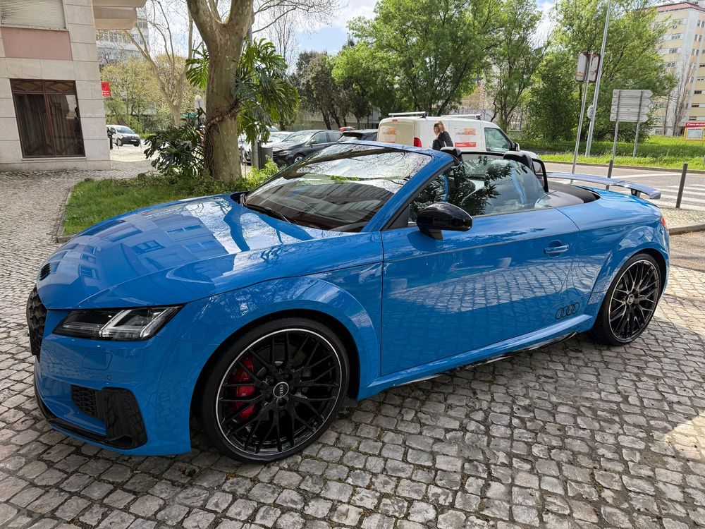 Audi TTS Roadster TFSI quattro S tronic