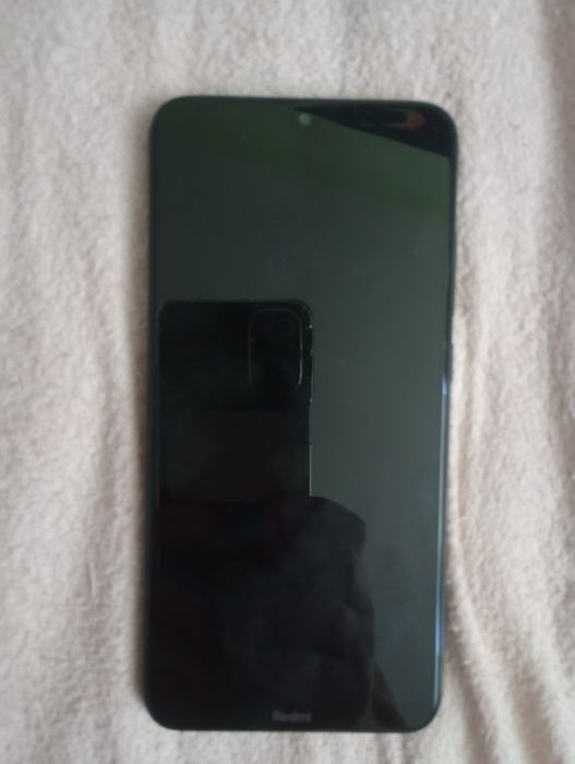 Redmi 8 32gb używamy