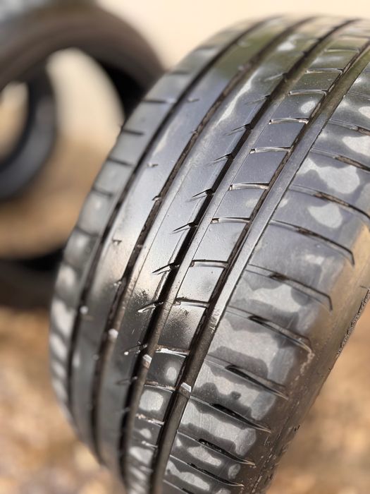 Pneus Good Year 215/45 R18