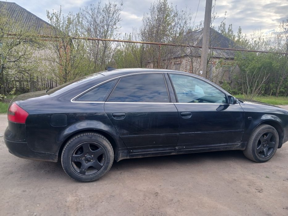 Продам ауді а6с5 седан. 2.5 дизель.