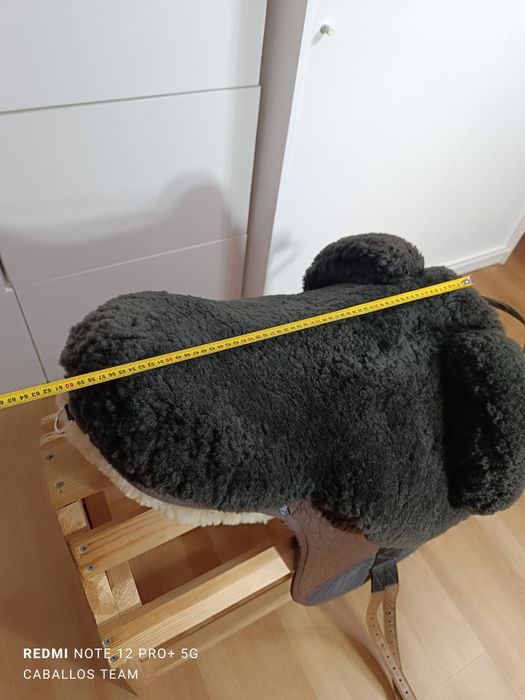 Pad do jazdy na oklep futro medyczne Christ