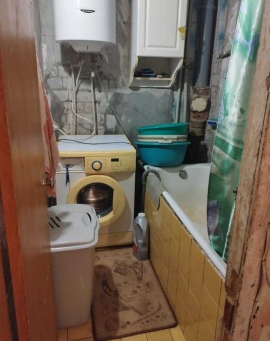 Продажа 2 комнаты в коммуне на Балковской