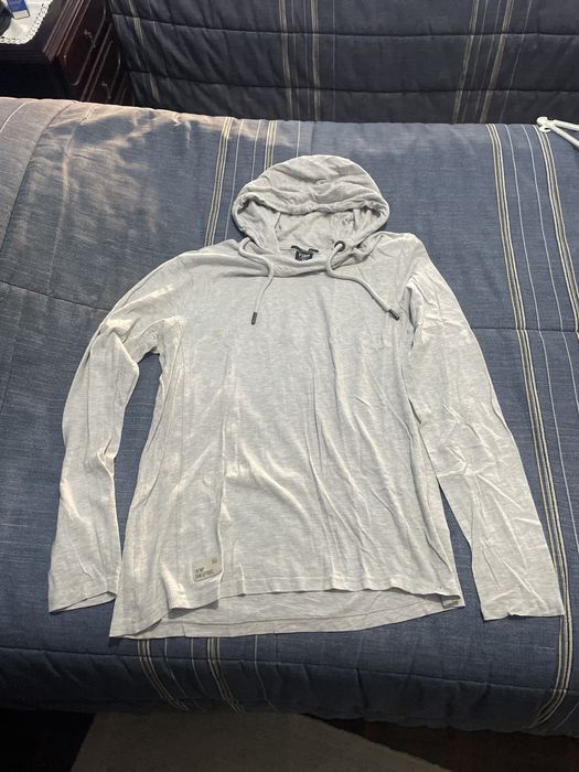 Camisola com Capuz Cinza - Tamanho M