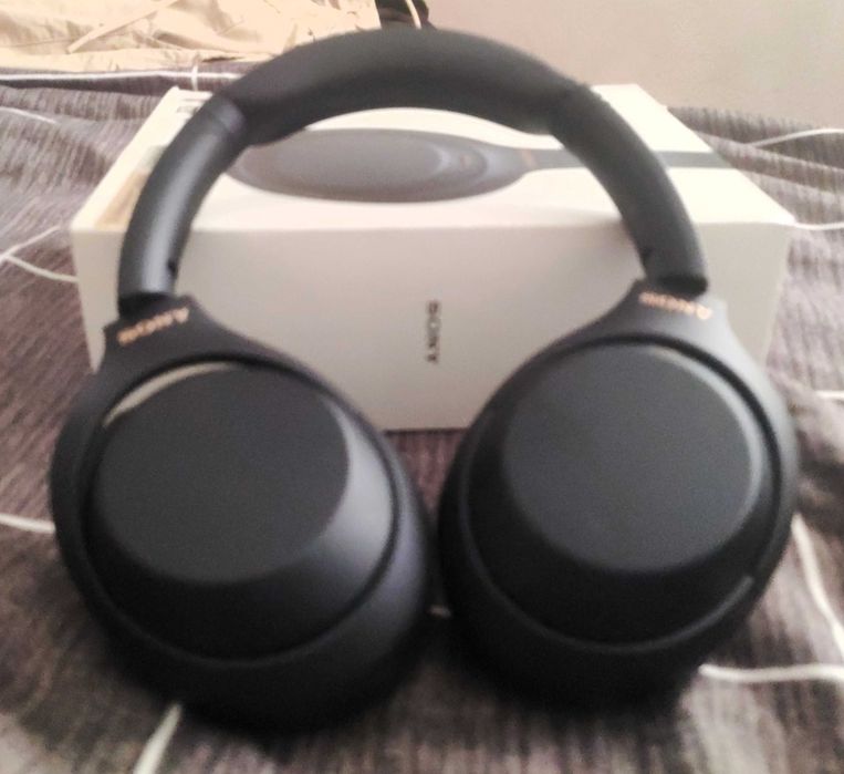 Headphones Sony WH-1000XM4