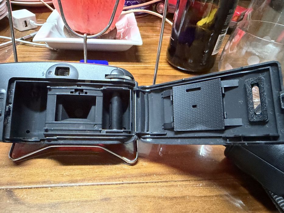 Câmara analógica Fuji FZ-5
