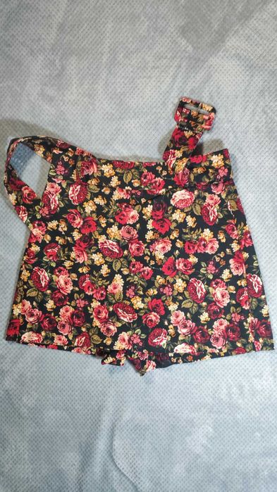 Saia-calção florido