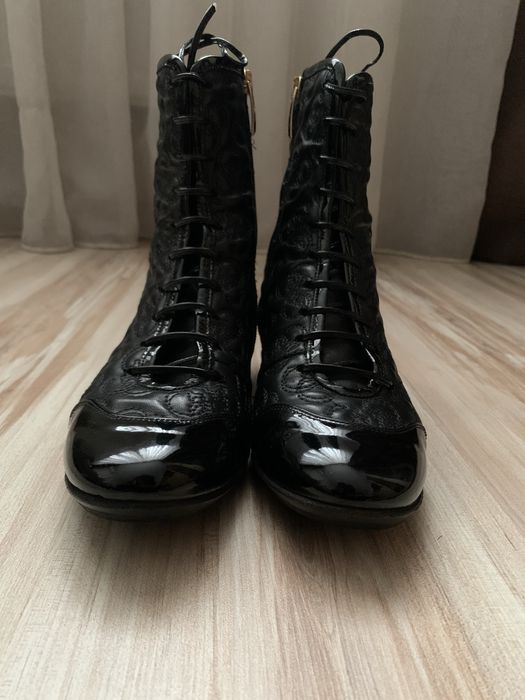 Продам чоботи. Carlo Pazolini. Розмір 36.