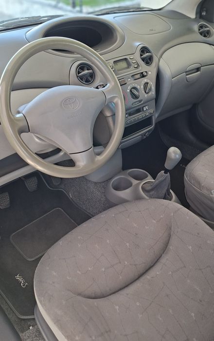 Toyota Yaris 1.0 VVTI Imaculado